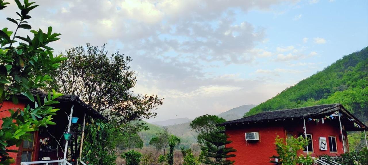 Maatre Yoga Retreat *