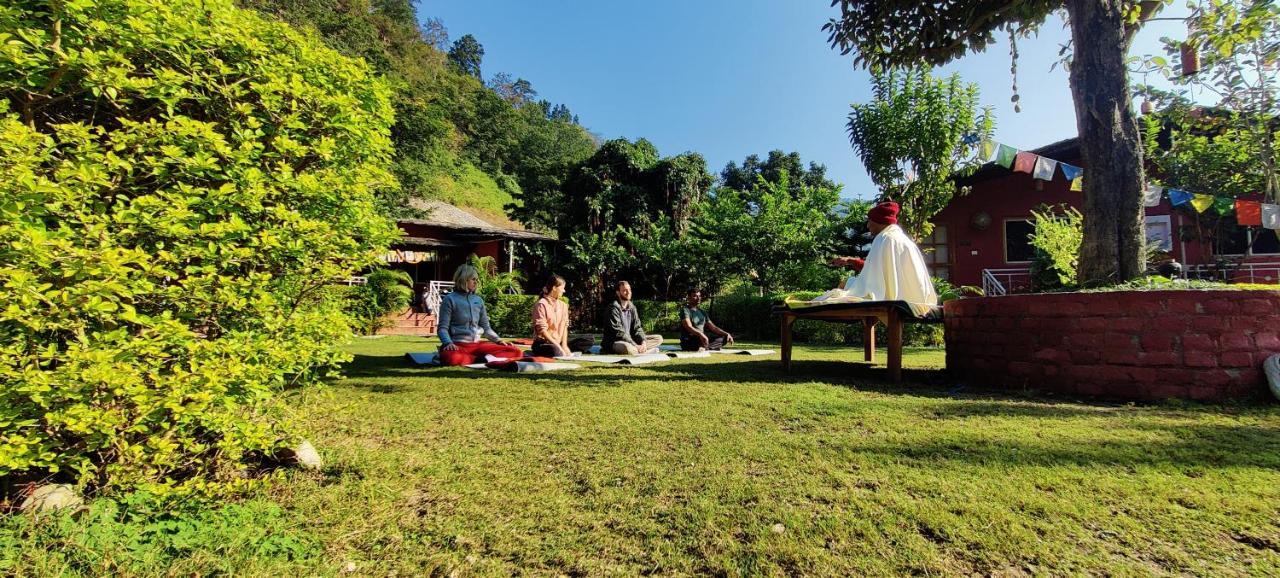 Maatre Yoga Retreat Lodge Marchula